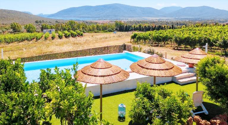 Villa with patio, sauna & hot tub in Alghero