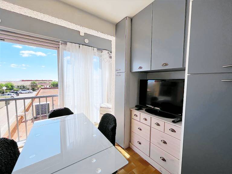 Studio with pool | Next to the beach | Pets allowed — photo 2