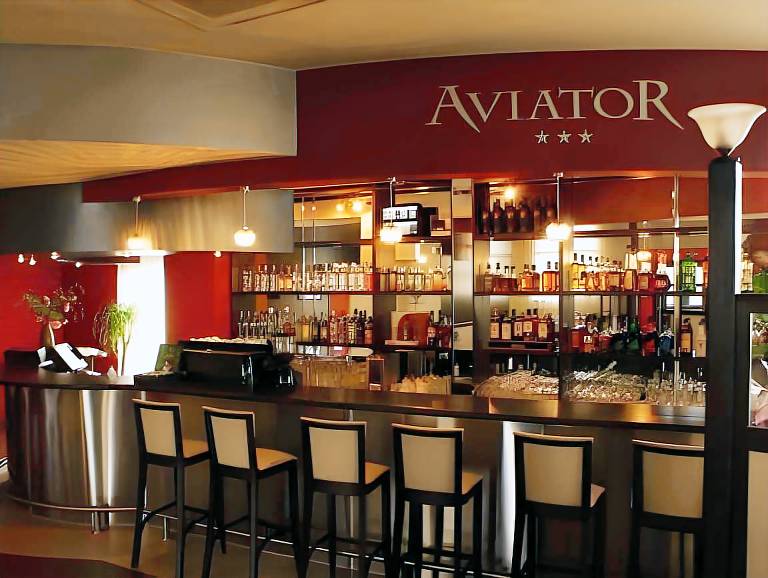 Aviator Hotel Restauracja & SPA in Lódz