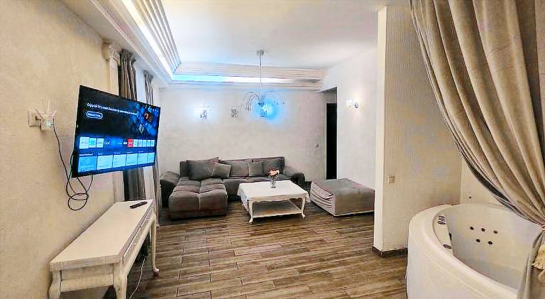Rental apartment with hot tub in Vilnius