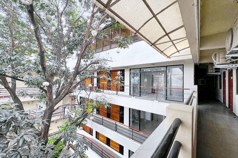 Franca Arcade near Quezon City Circle — photo 4