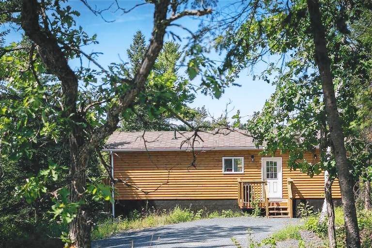 Cabin  Kenora