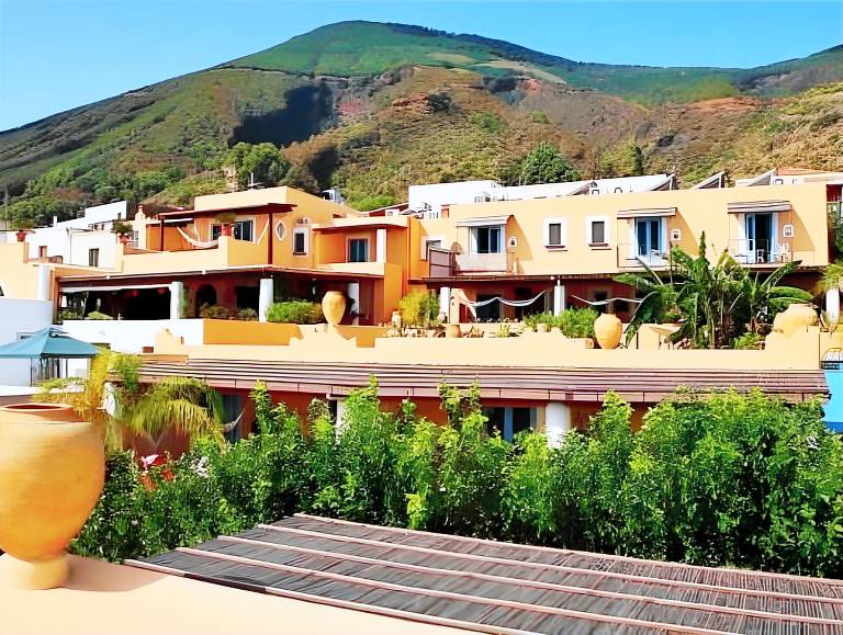 Hotel Mamma Santina in Malfa