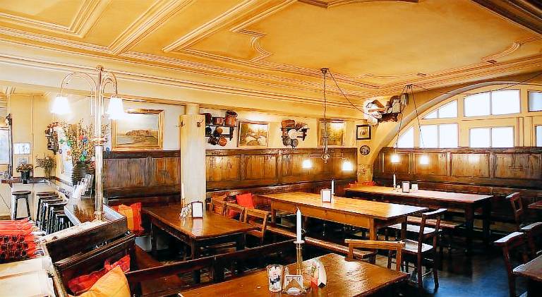 Restaurant Dicker Mann Hotel zum Blauen Krebs — photo 3
