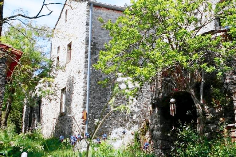 Stone house in the heart of Larzac – Nature, free-roaming horses, and guaranteed relaxation — photo 4