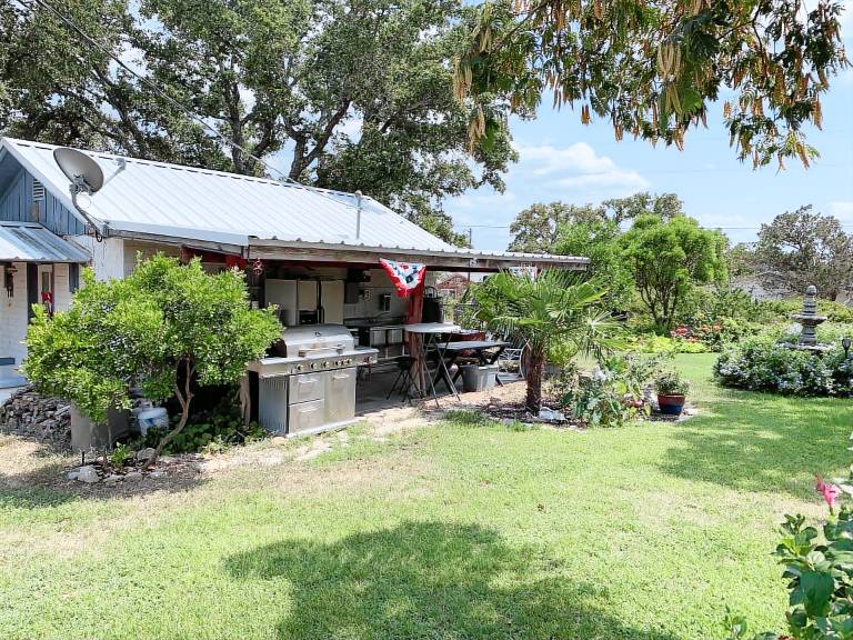 Cabin Lake Buchanan