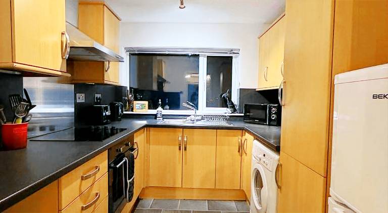 Apartment with 2 rooms for 4 persons — photo 3