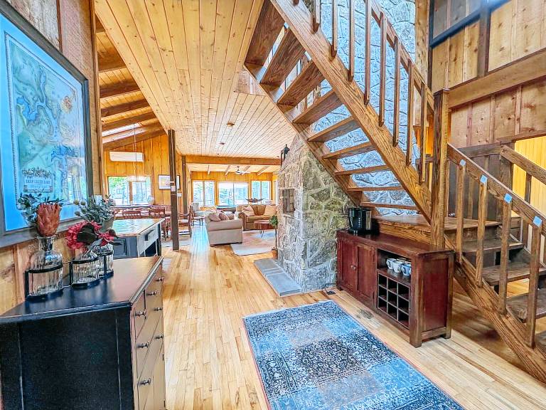 Amazing Outdoor! Tons of Seating, Hot Tub, Fire Pit More — photo 2