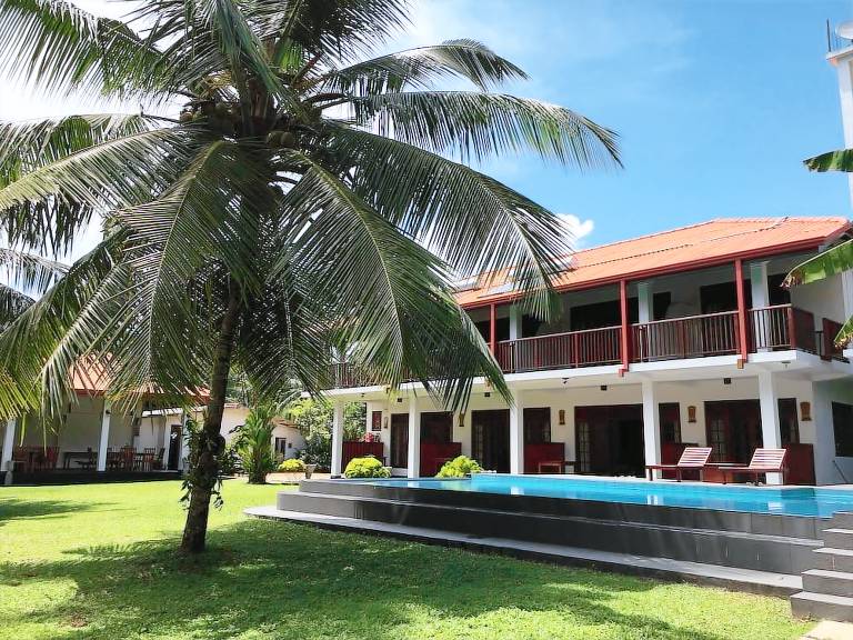 Accommodation  Moragalla