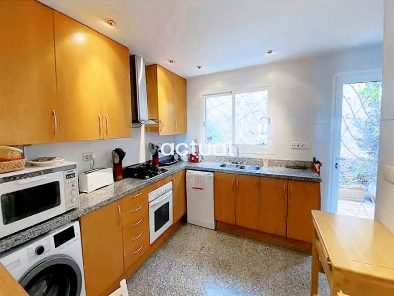 3-bedroom house with pool, WiFi, and garage in S'Agaró — photo 5