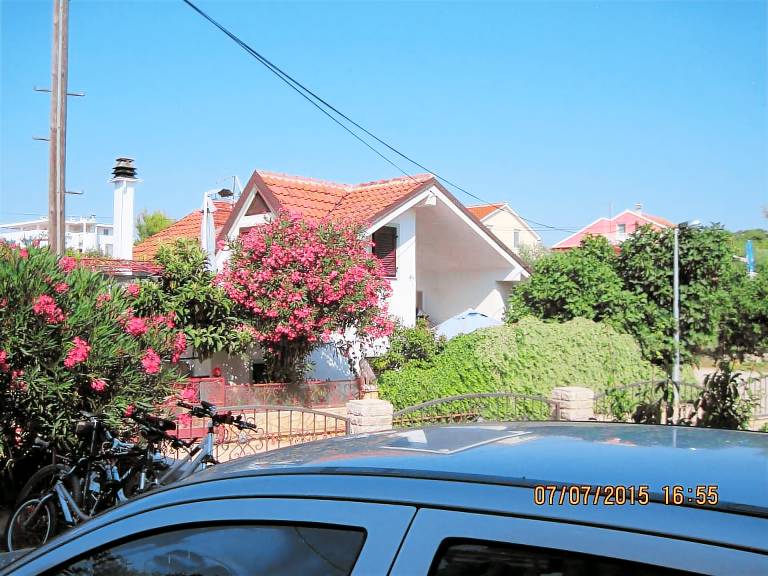 Nice holiday apartment with terrace & barbecue | Close to the beach | Pet-friendly — photo 5