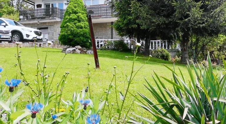 Ubytovanie s raňajkami  Lesnica