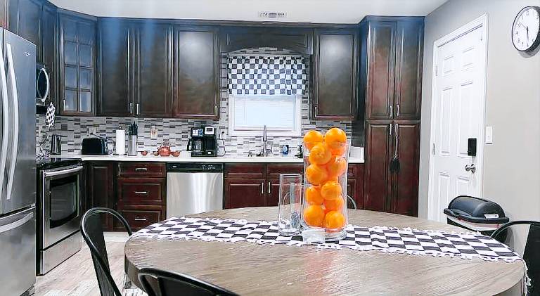 House with 1 room for 9 persons — photo 3