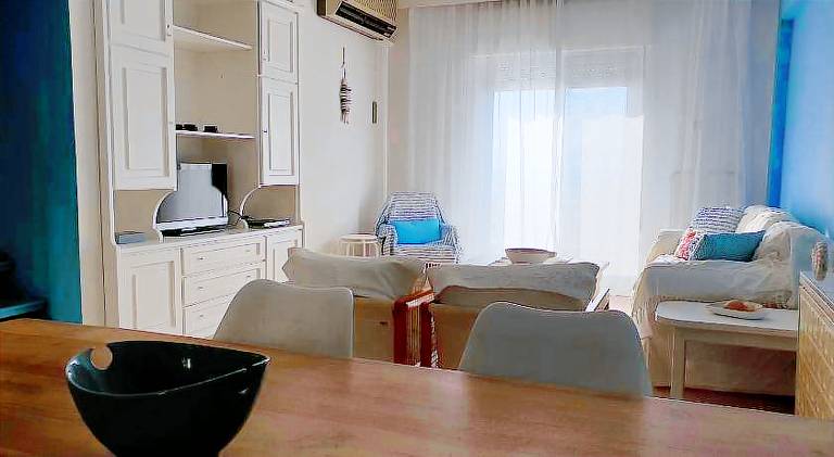 Fully equipped apartment with terrace | Close to the beach | Perfect for remote work | Pets are welcome — photo 4