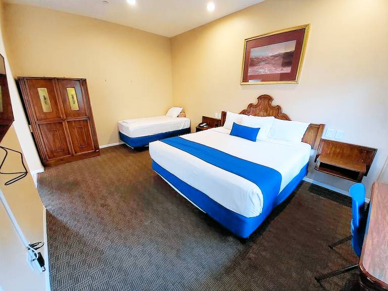 Motel Studio City