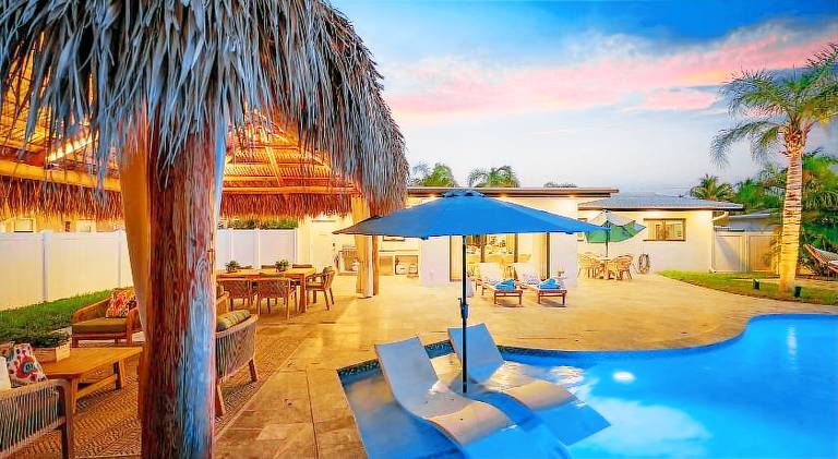 Vacation home with pool in Fort Lauderdale, FL