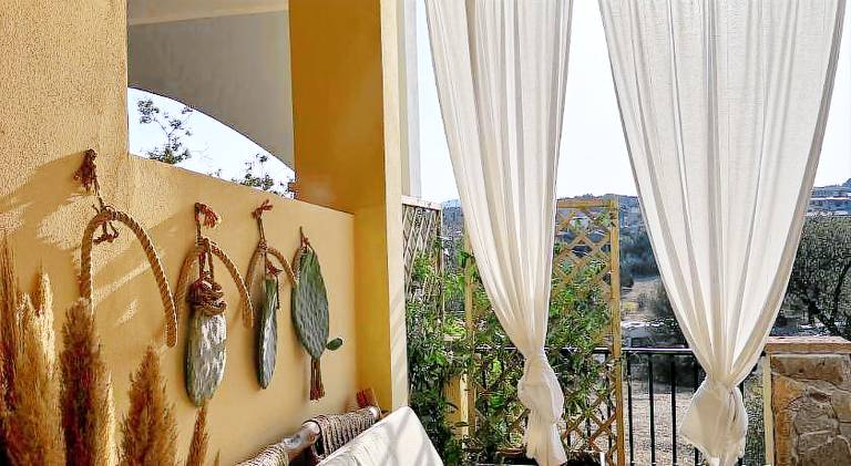 Rental apartment with pool — photo 2