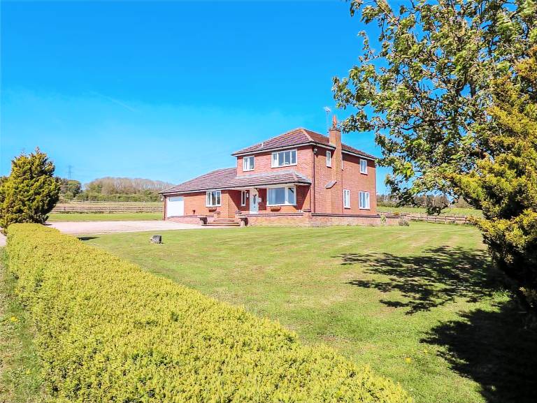 Tixall Manor Farm