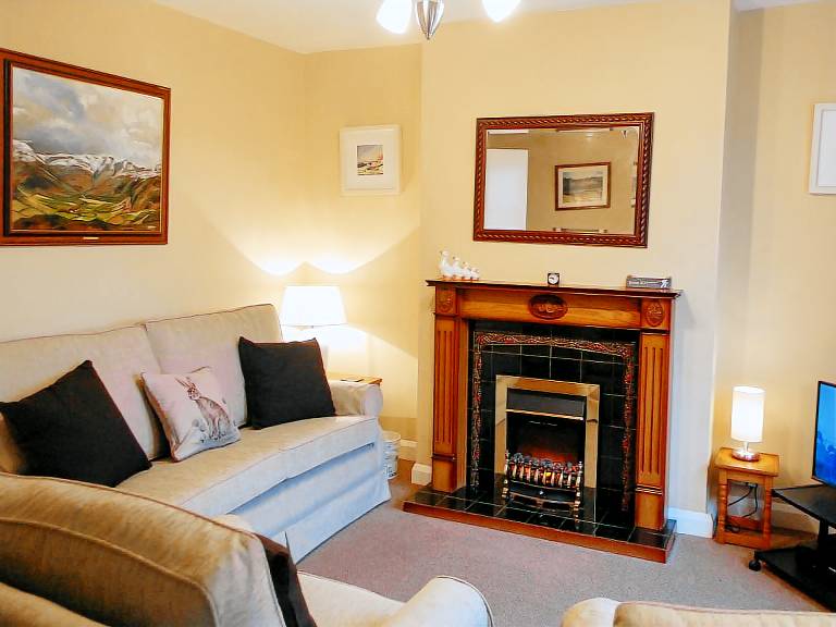 Children-friendly cottage with yard | Pets are welcome — photo 2