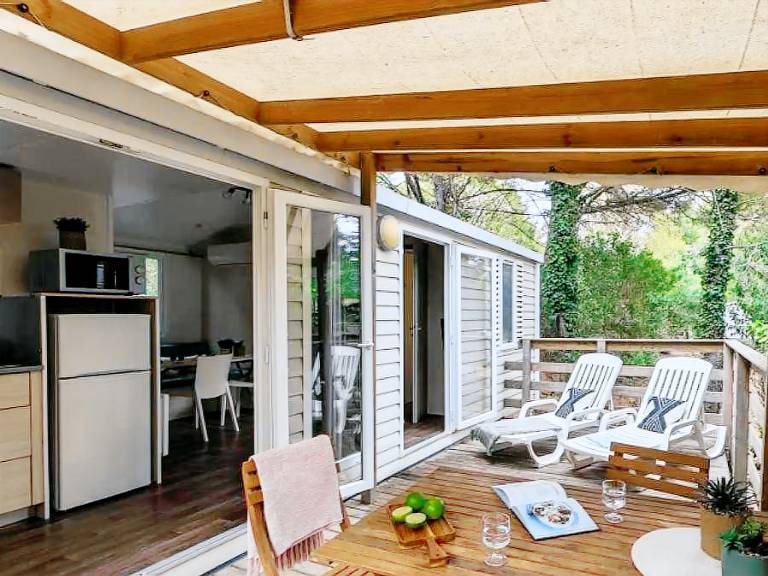 Mobile home with terrace & heated pool | Pets are welcome — photo 5