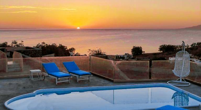 Vacation home with pool — photo 3
