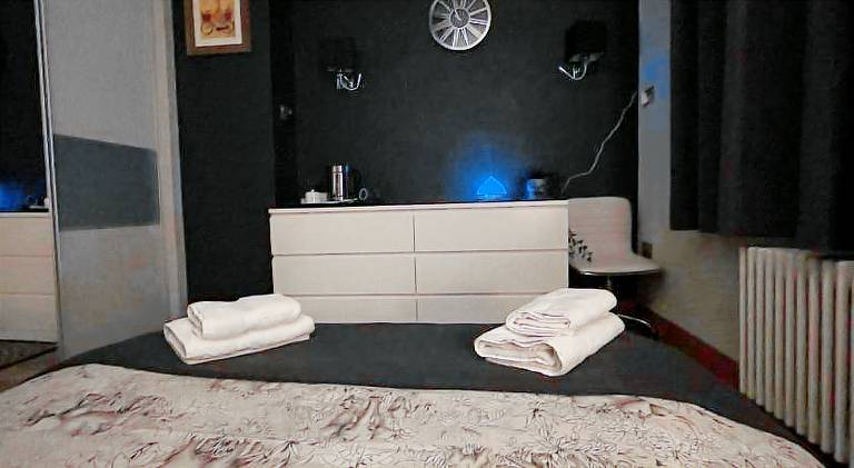 THE LOG CABIN HOSTEL 3 Bays 211 — photo 4