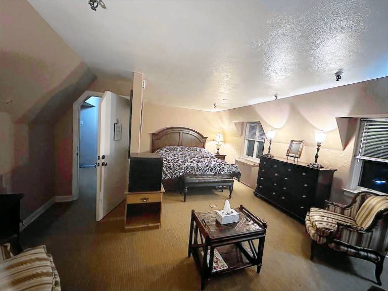 Bed and breakfast  Celoron