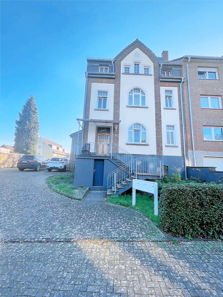 House  Vochem