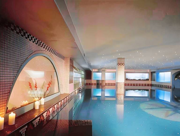Lovely serviced apartment with sauna, garden & pool | Pet-friendly — photo 2