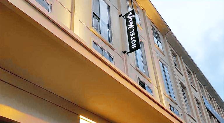 Hotel Mary's - Caen Centre Gare Sncf in Mondeville