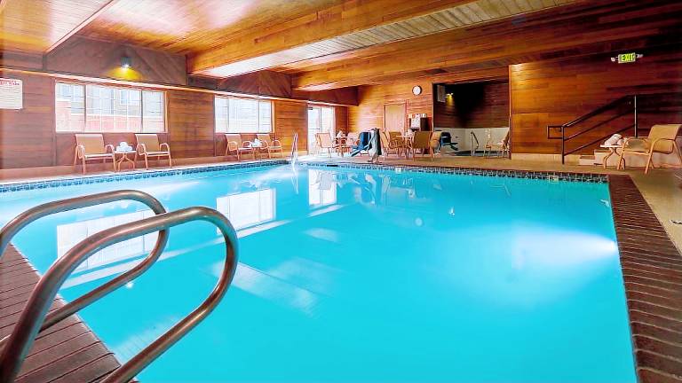 Best Western Plus Meridian — photo 2