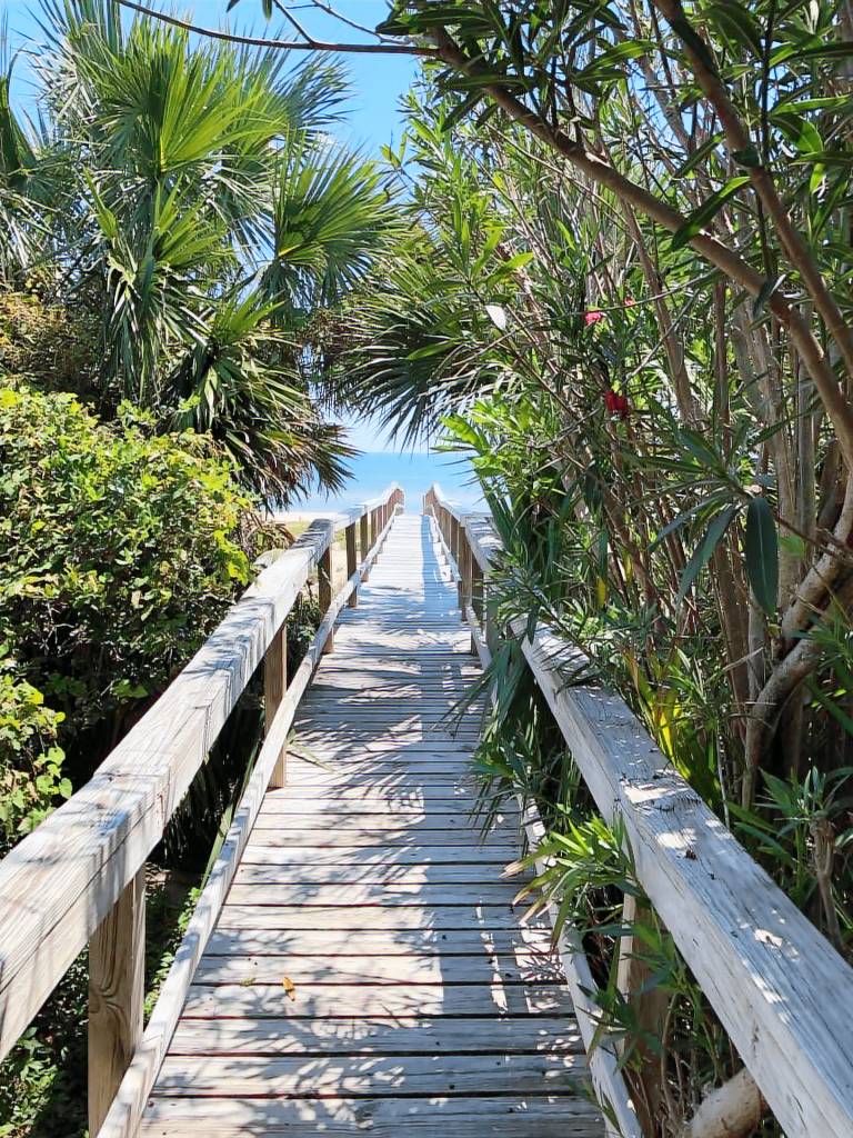 House Saint George Island
