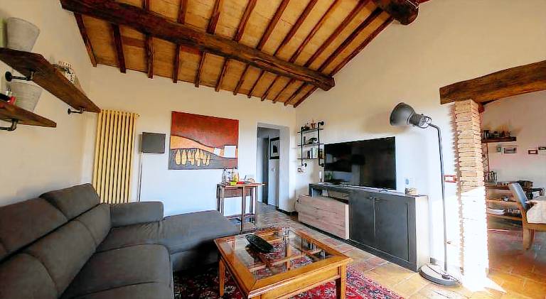 Fully equipped beautiful villa with private pool, patio & barbeque | Perfect for remote work | Pets allowed — photo 2