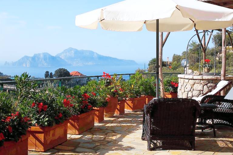 Dom Sorrento