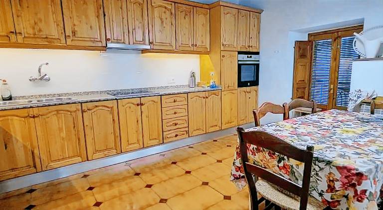 Fully equipped vacation home with terrace | Good for workation | Dogs allowed — photo 2