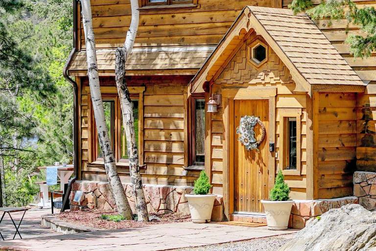 Cabin Evergreen