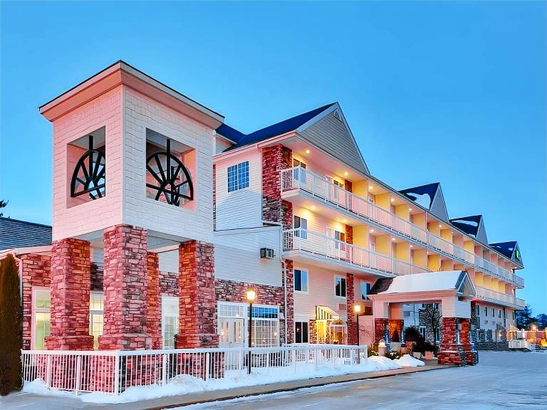 Holiday Inn Express Mackinaw City By IHG in Mackinaw City, MI