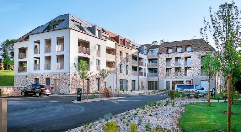 Serviced apartment with pool, terrace & sauna — photo 4