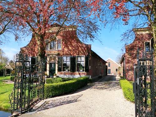 Bed & Breakfast  Reeuwijk