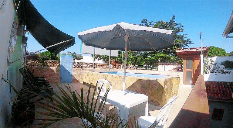 Leo's Clan Beach Hostel — photo 3