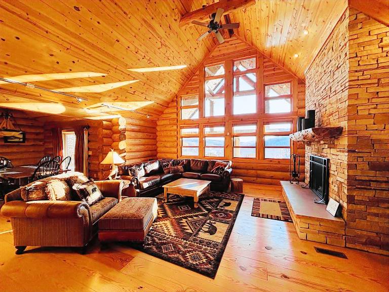 House McHenry