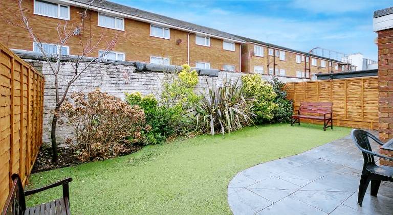 Arnside - Spacious 10-Bedroom Seaside Cottage with Hot Tub — photo 5