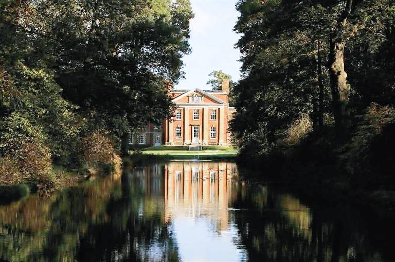 Warbrook House Heritage Hotel