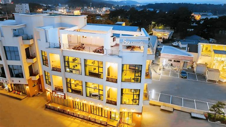 Gangneung Gyeongpodae S9 Beach Familyspa