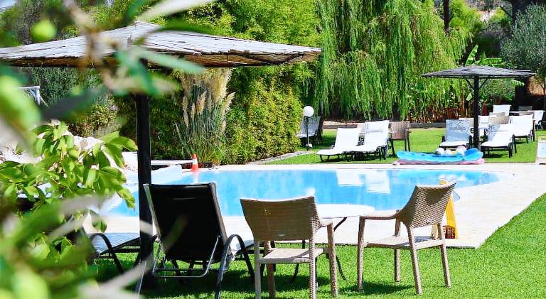 Charming holiday apartment with barbeque, patio & garden | Next to the beach | Pets are welcome — photo 3