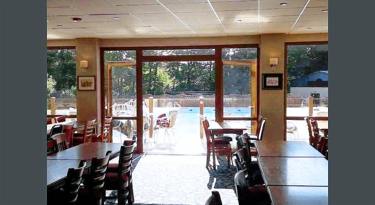 Rental apartment with pool — photo 4