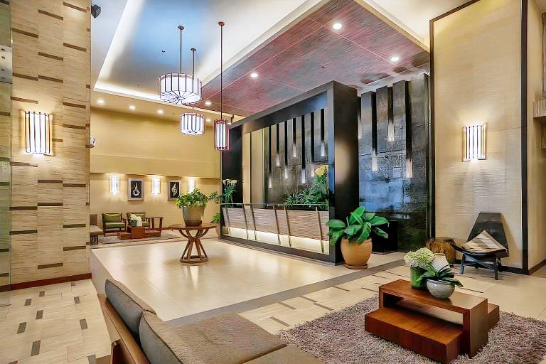 Cozy couples getaway nr BGC w Wifi/Netflix/Disney — photo 4