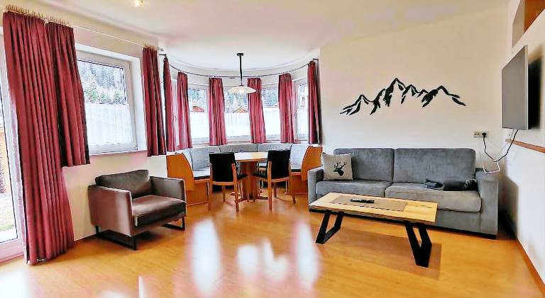 Rental apartment with sauna, terrace & yard — photo 2