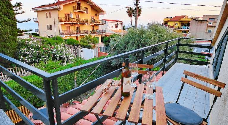 House with grill, garden & private pool — photo 3