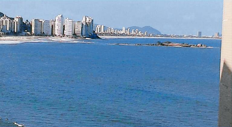 Apartment with 3 rooms for 6 persons in Guarujá